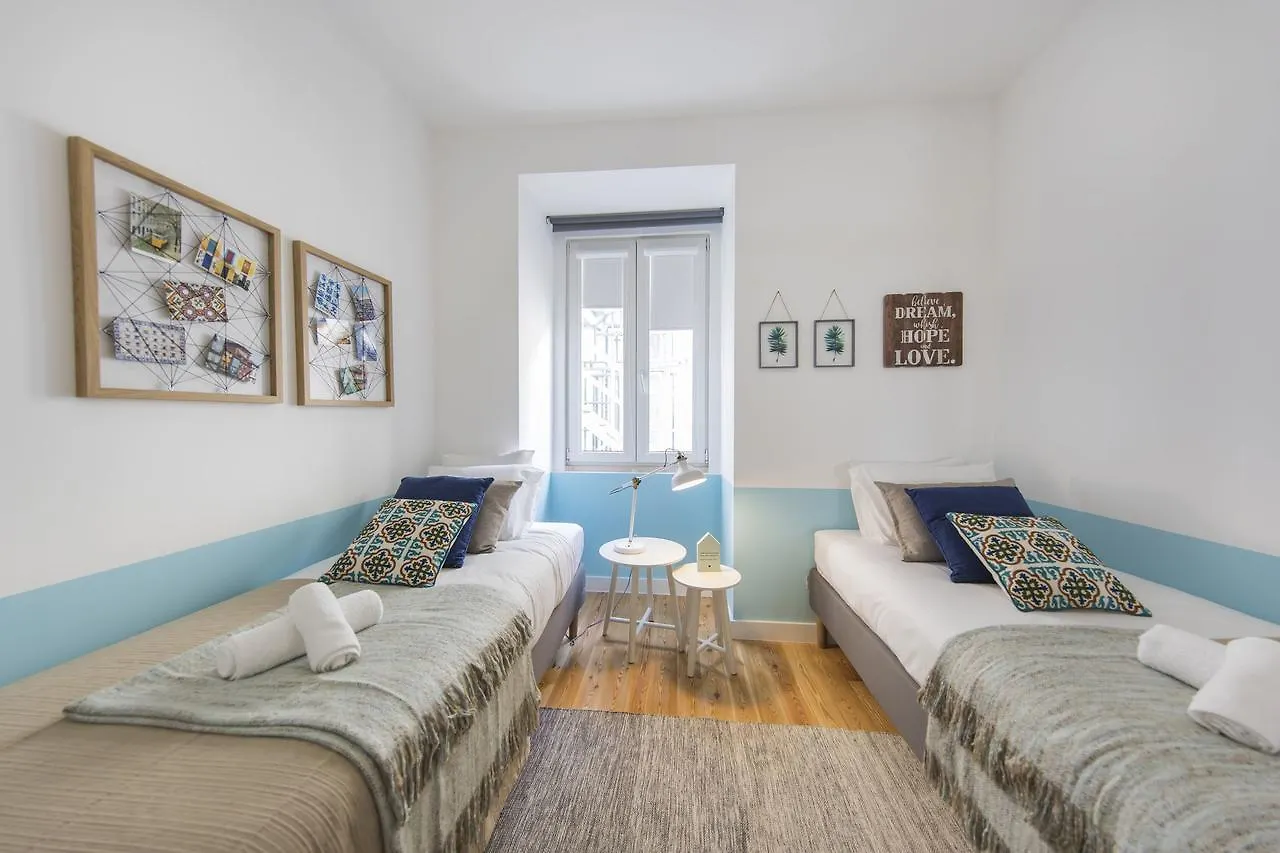 Downtown 2Bedroom Wonder Lisbon 0*,  Portugal